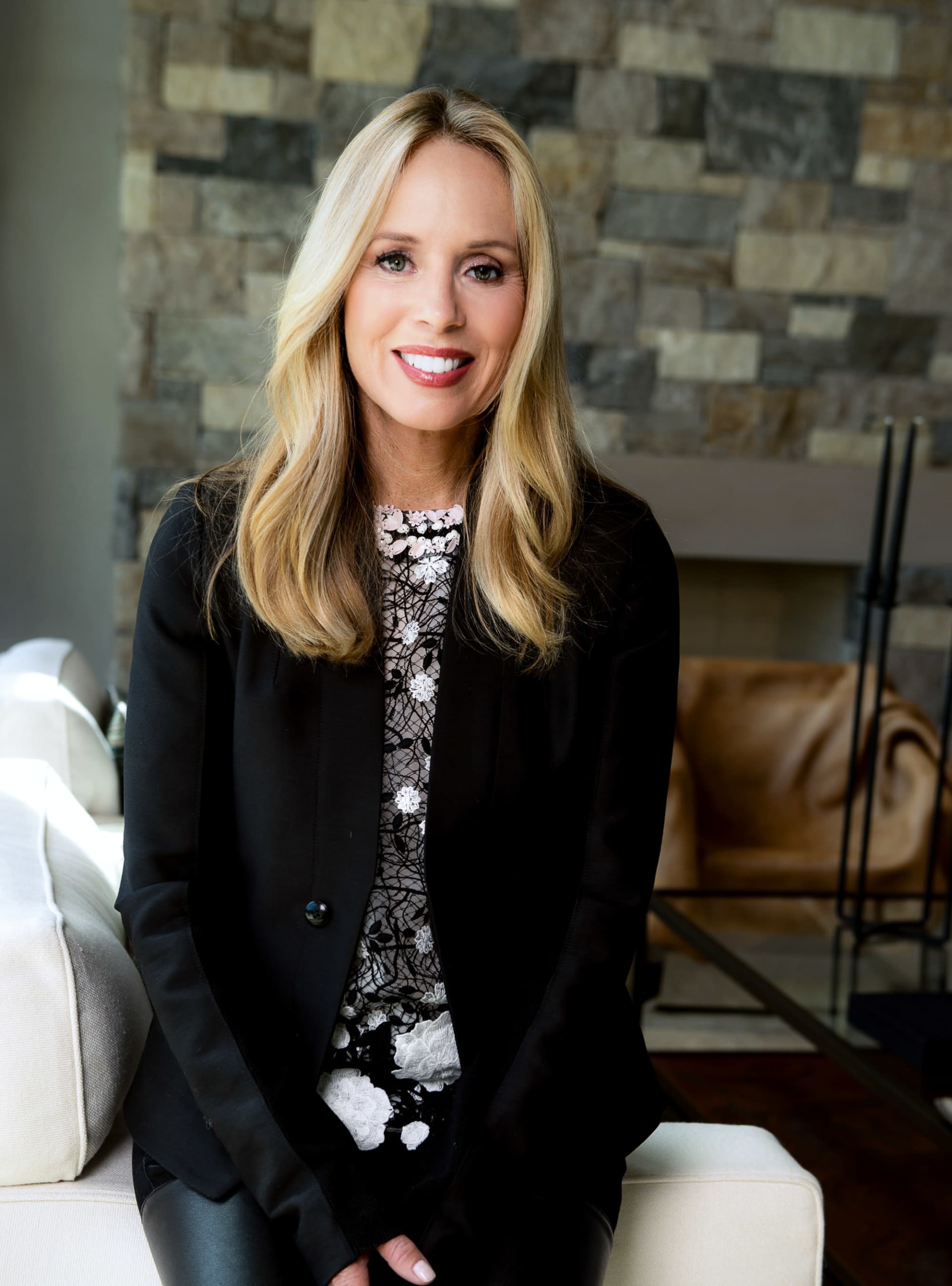 CARRIE WELLS: RANKED #1 FOR COLDWELL BANKER GLOBALLY IN 2020!