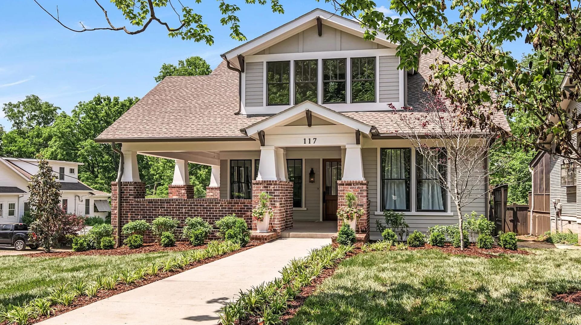TOURING A $3,095,000 NEW CONSTRUCTION CUSTOM HOME