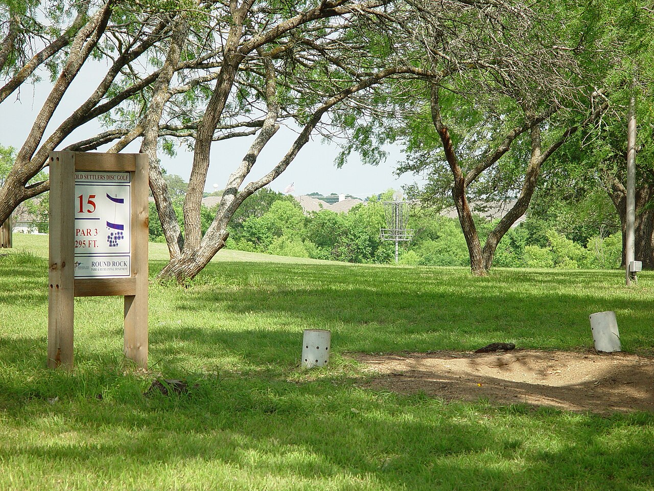 Old Settlers Park disc golf · archival photo, 2004