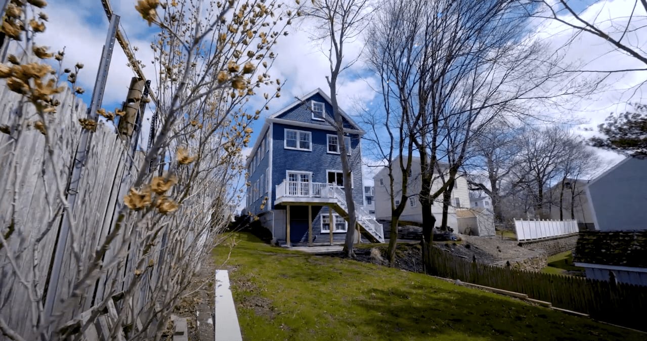 30 FarrowSt., Winchester