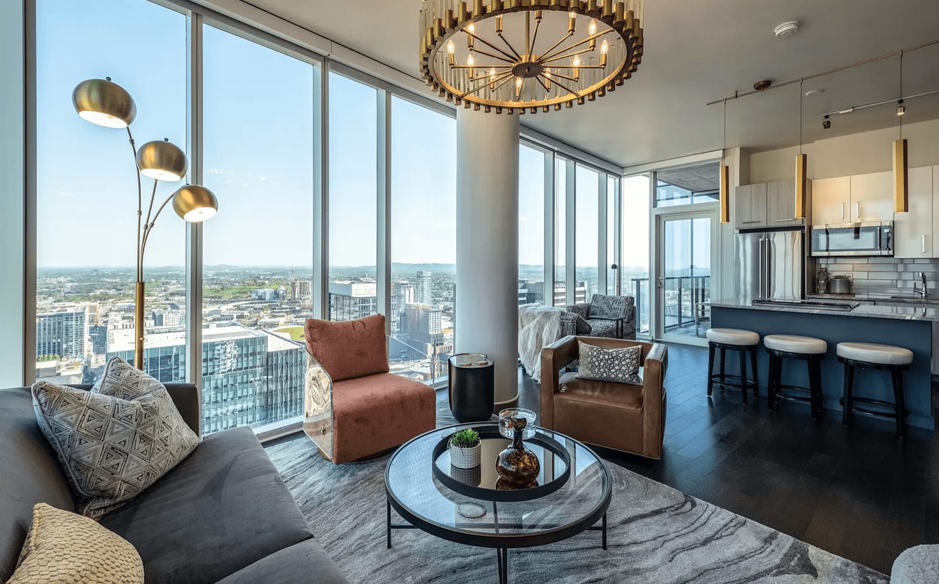 $1,475,000 LUXURY CONDO DOWNTOWN NASHVILLE AT 505