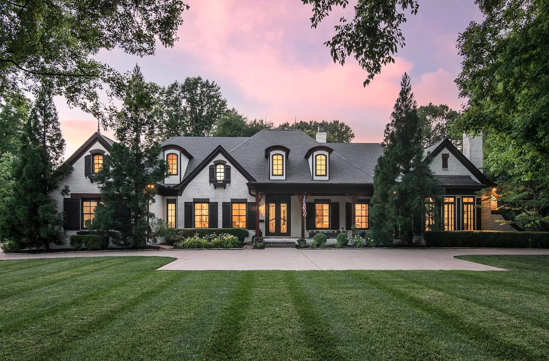 Inside a $3.5 Million Franklin TN Home