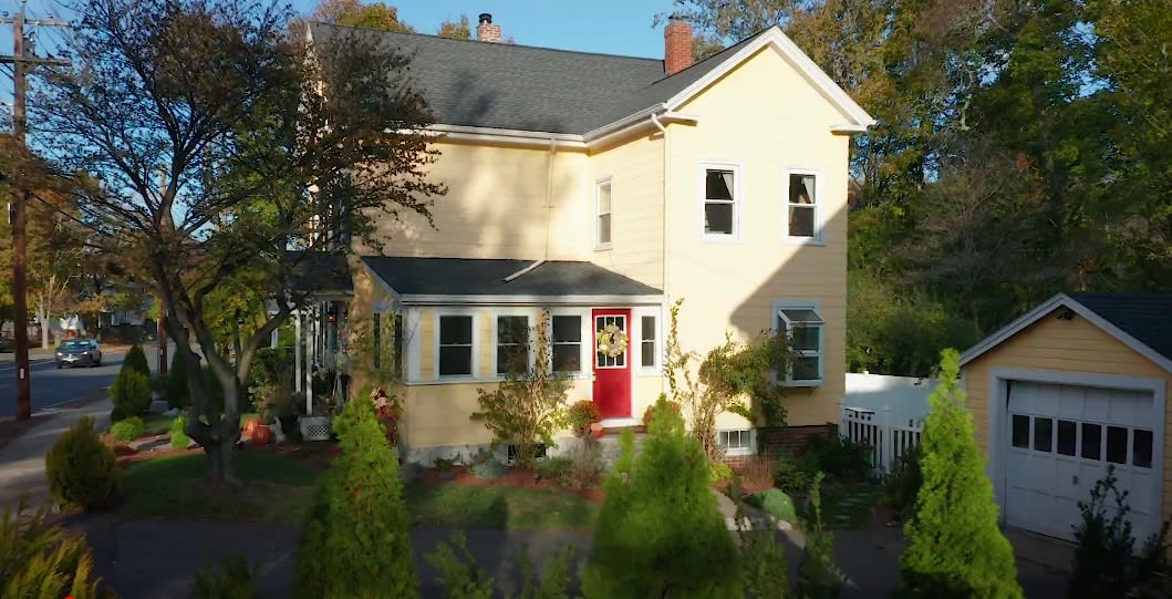 288 Albion St., Wakefield