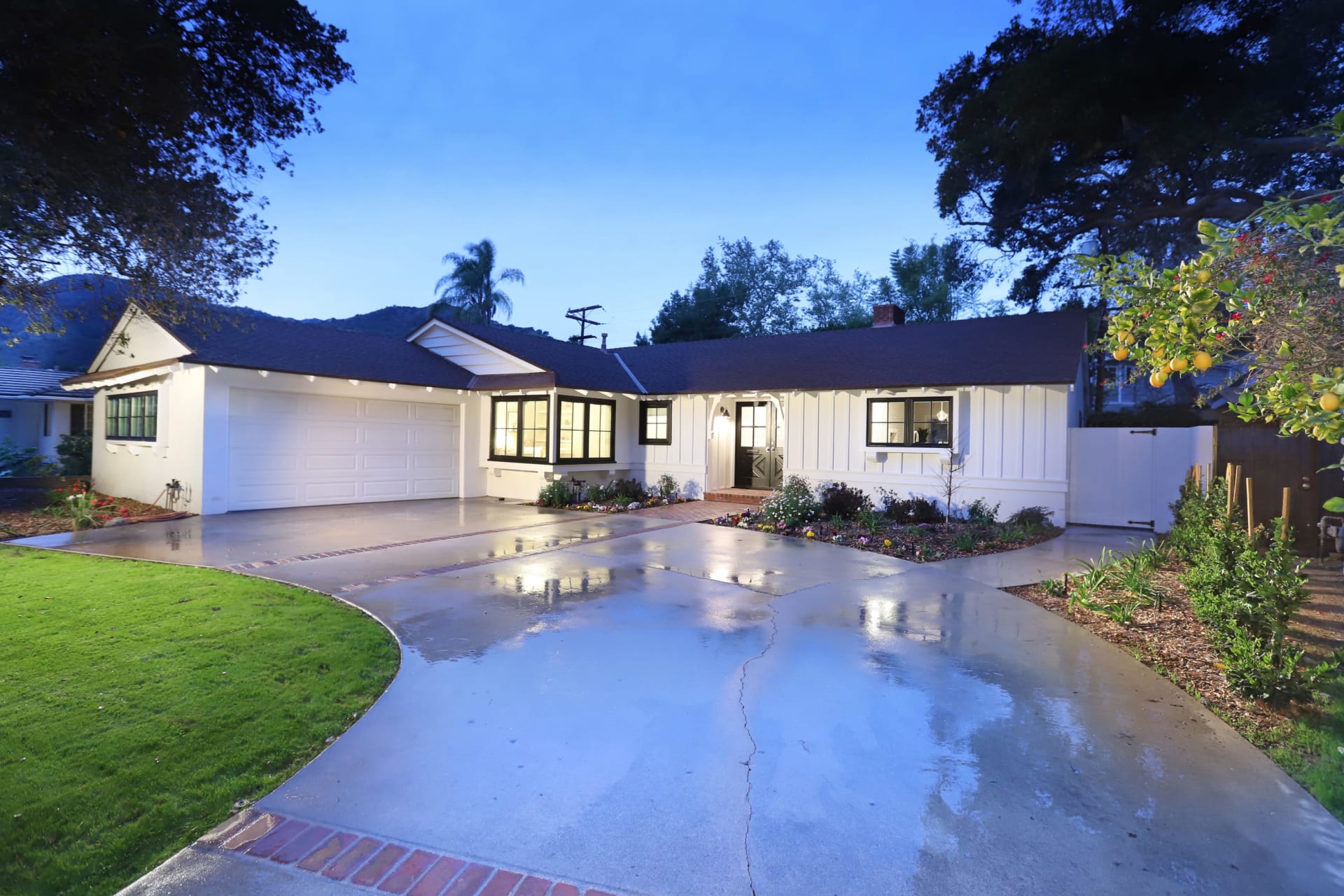 SOLD by Edwin Ordubegian | 1717 Capistrano Cir. Glendale, CA | Senses in simplistic and serene lines