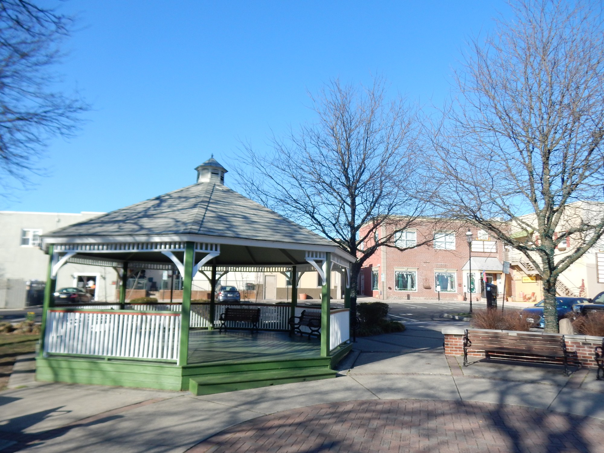 jenkintown-01-jenkintown-s-town-square-02.jpg