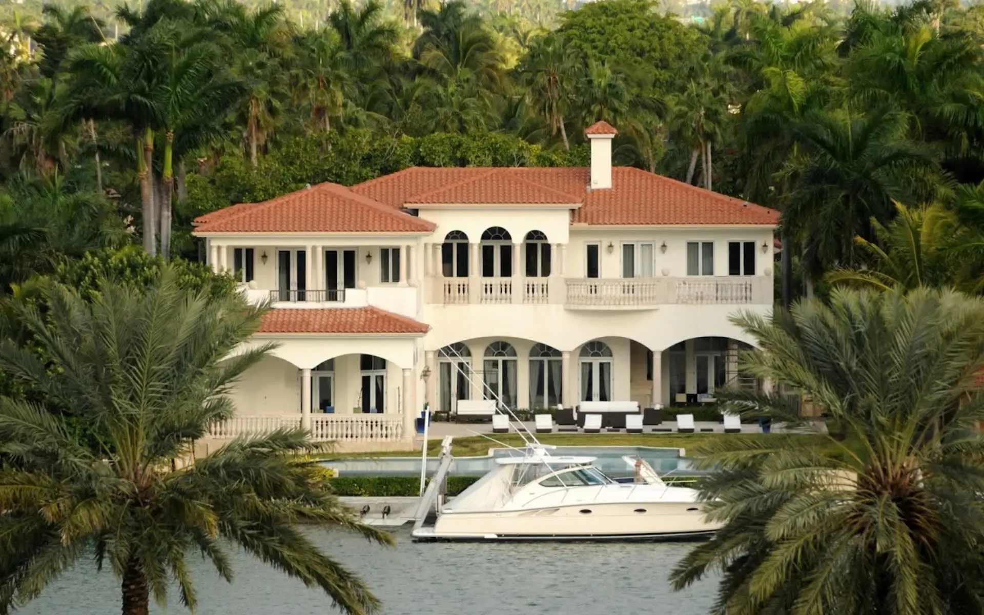 Coral Ridge Real Estate & Homes For Sale - Isabelle Gainey