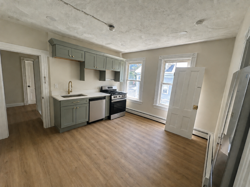 11 Dedford Street Unit 2L, East Greenwich, RI
