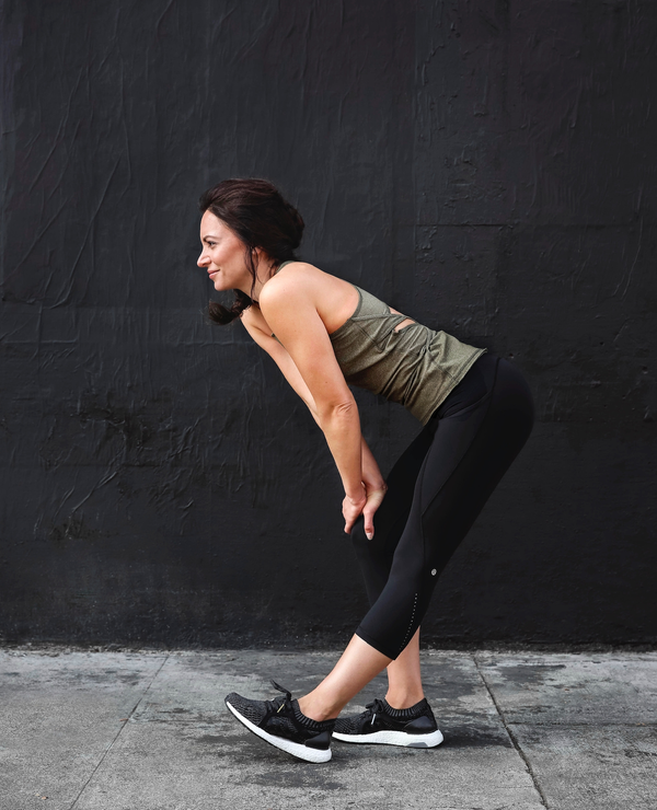 Fitness – woman exercising