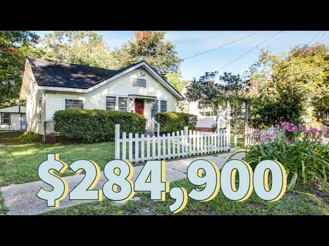 Tour this AFFORDABLE $284,900 Stylish Bungalow in the Murray Hill Neighborhood in Jacksonville, FL