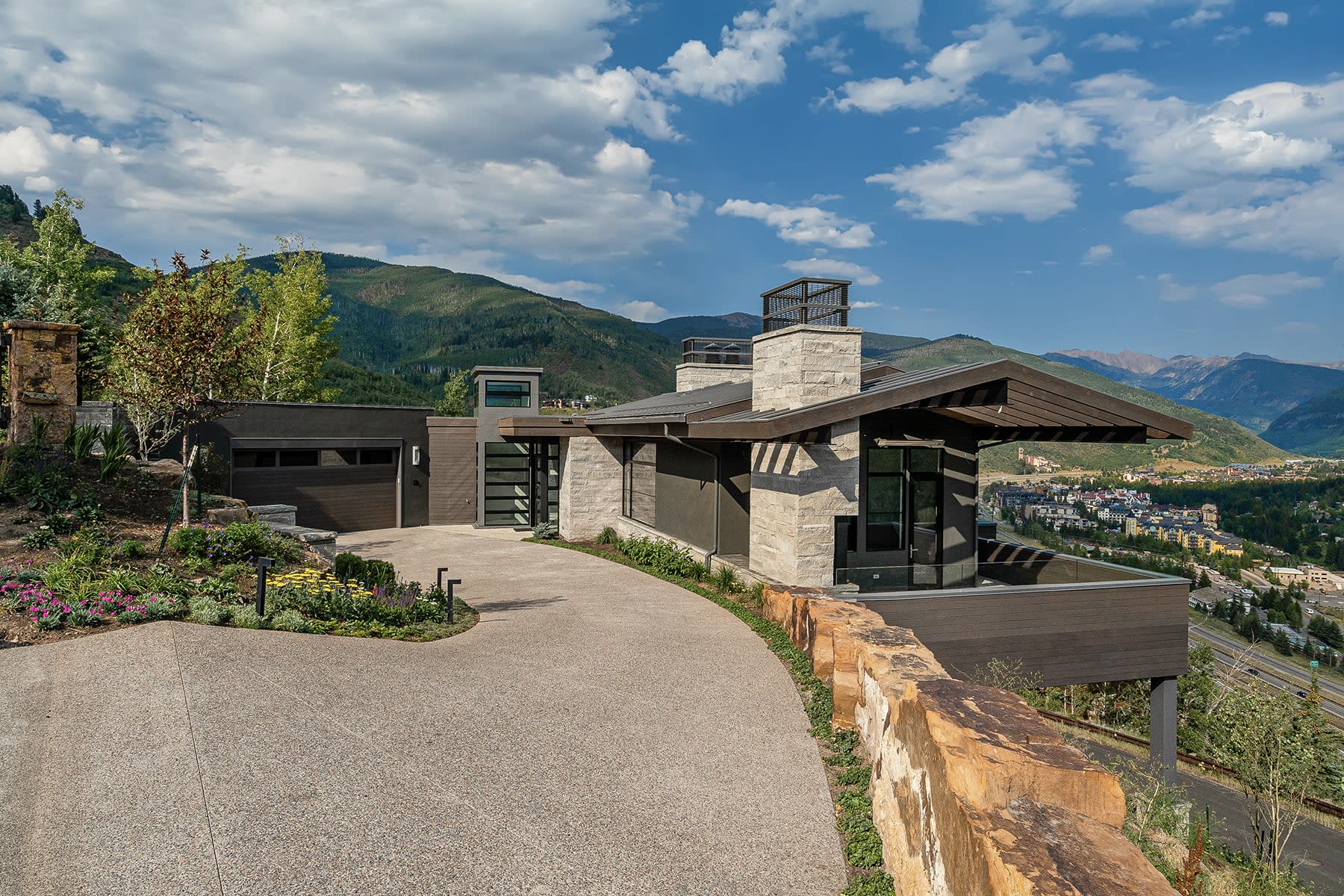 1450 Buffehr Creek Road, Vail, Colorado