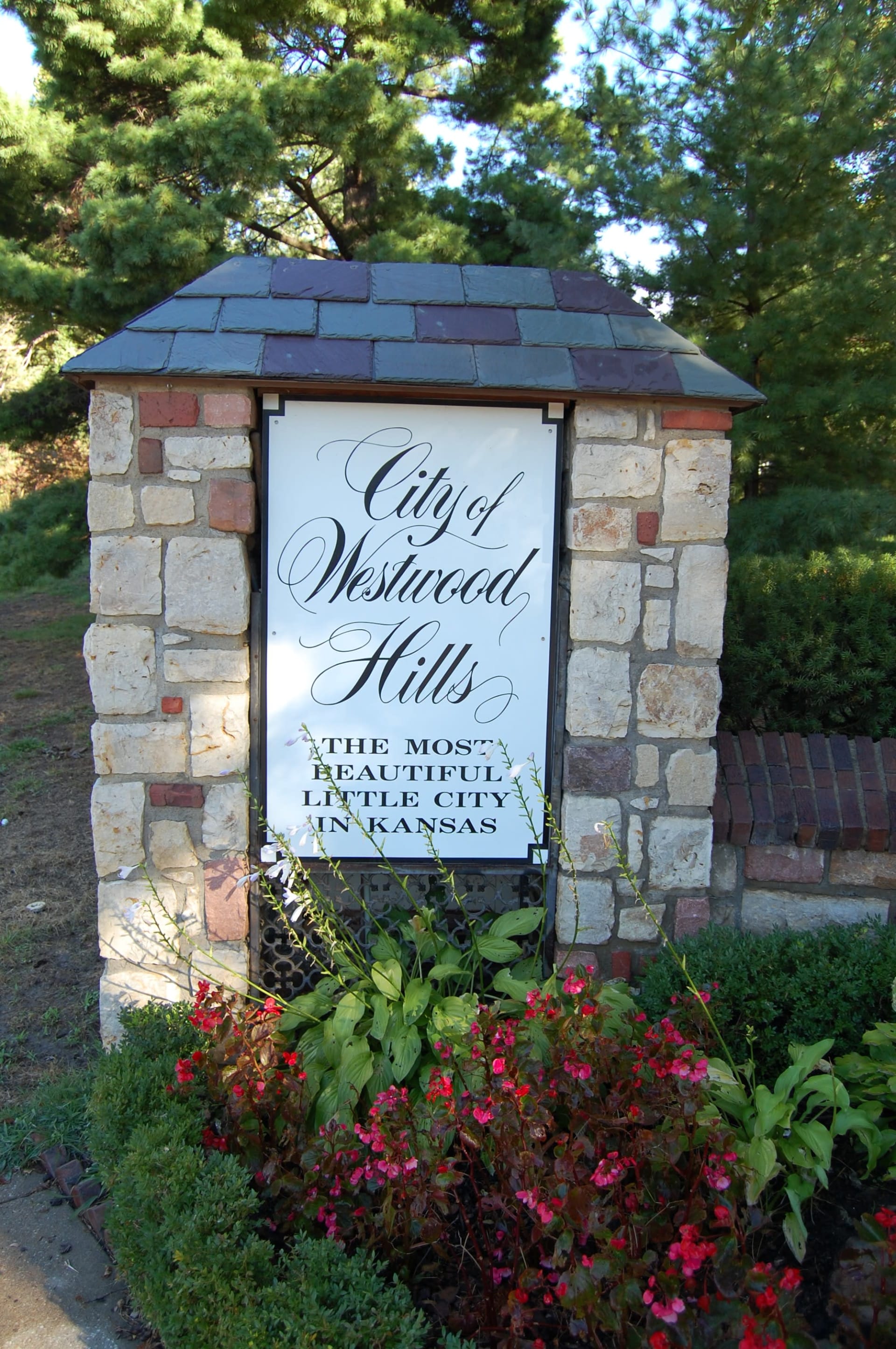 WESTWOOD HILLS