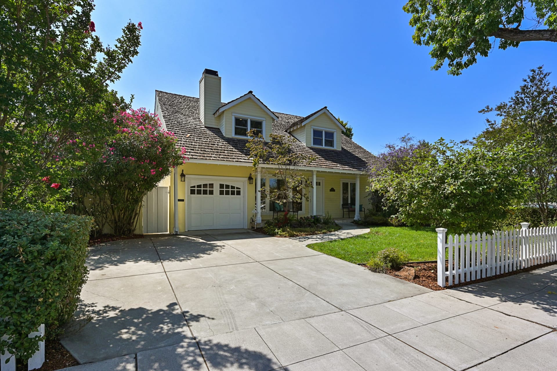 2423 Massachusetts Avenue, Redwood City, California 