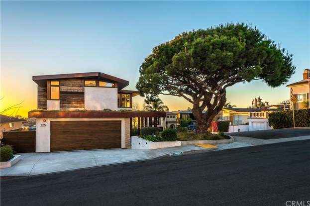 225 John St., Manhattan Beach