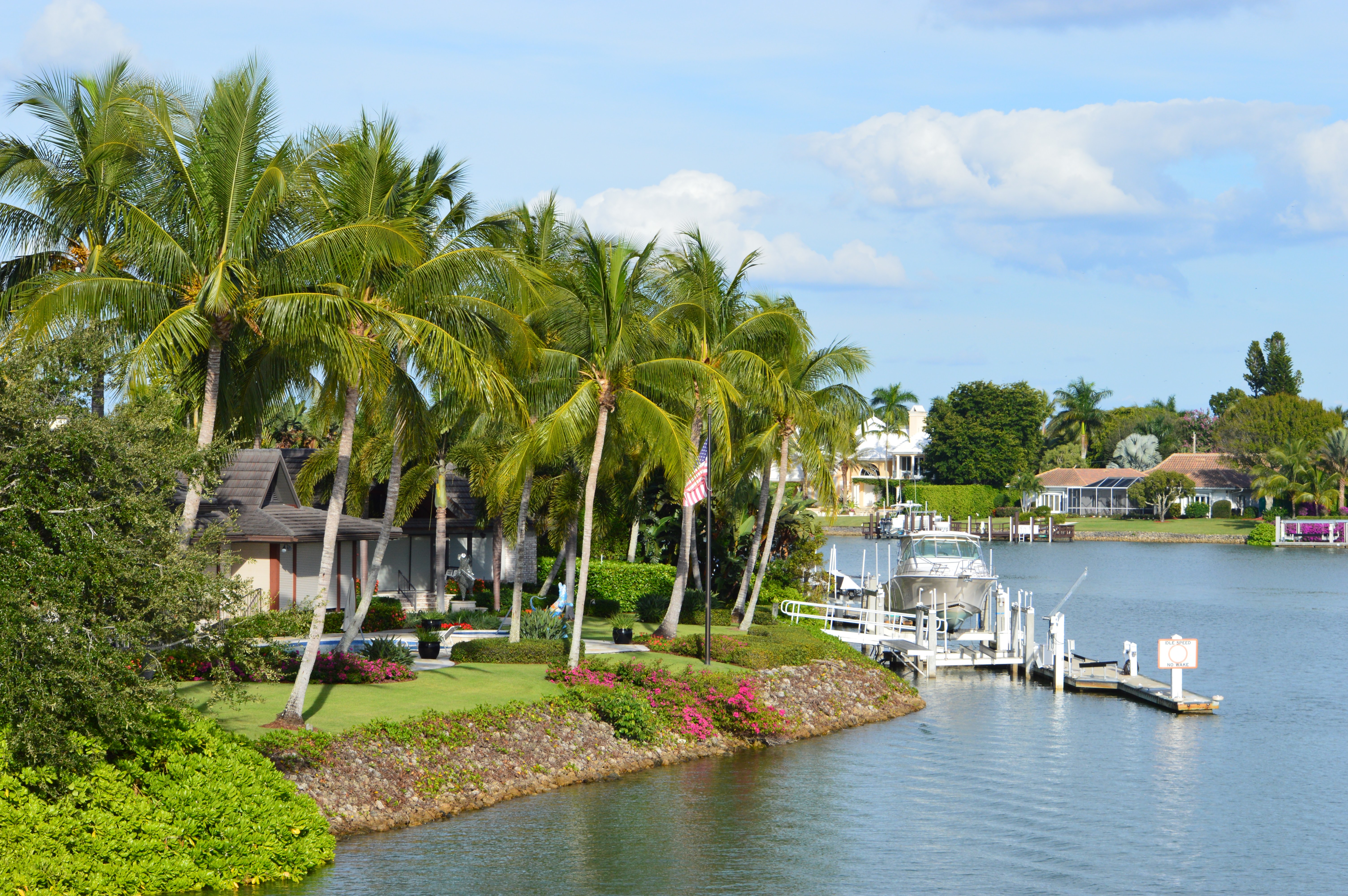 Vyne House and club lifestyle at Talis Park Naples