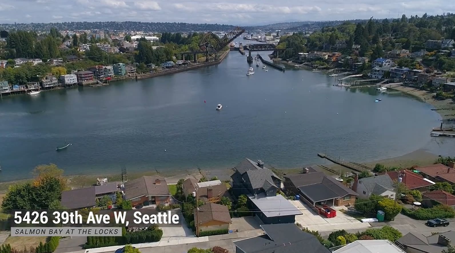 5426 39th Ave W, Seattle - Waterfront In Salmon Bay