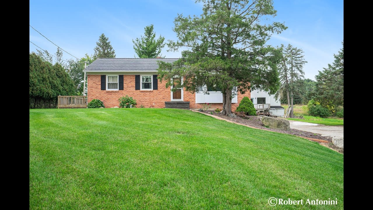 4060 Leonard St NE, Grand Rapids, MI video preview