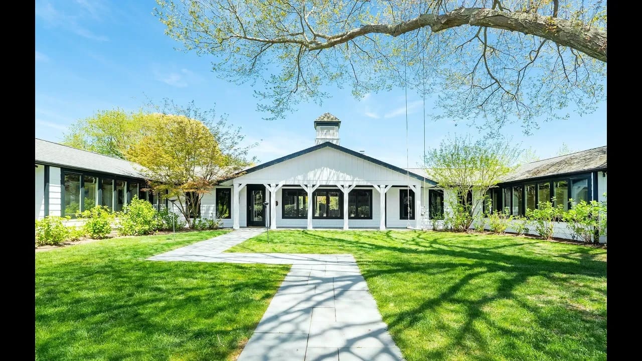 174 Cedar Street, East Hampton, New York