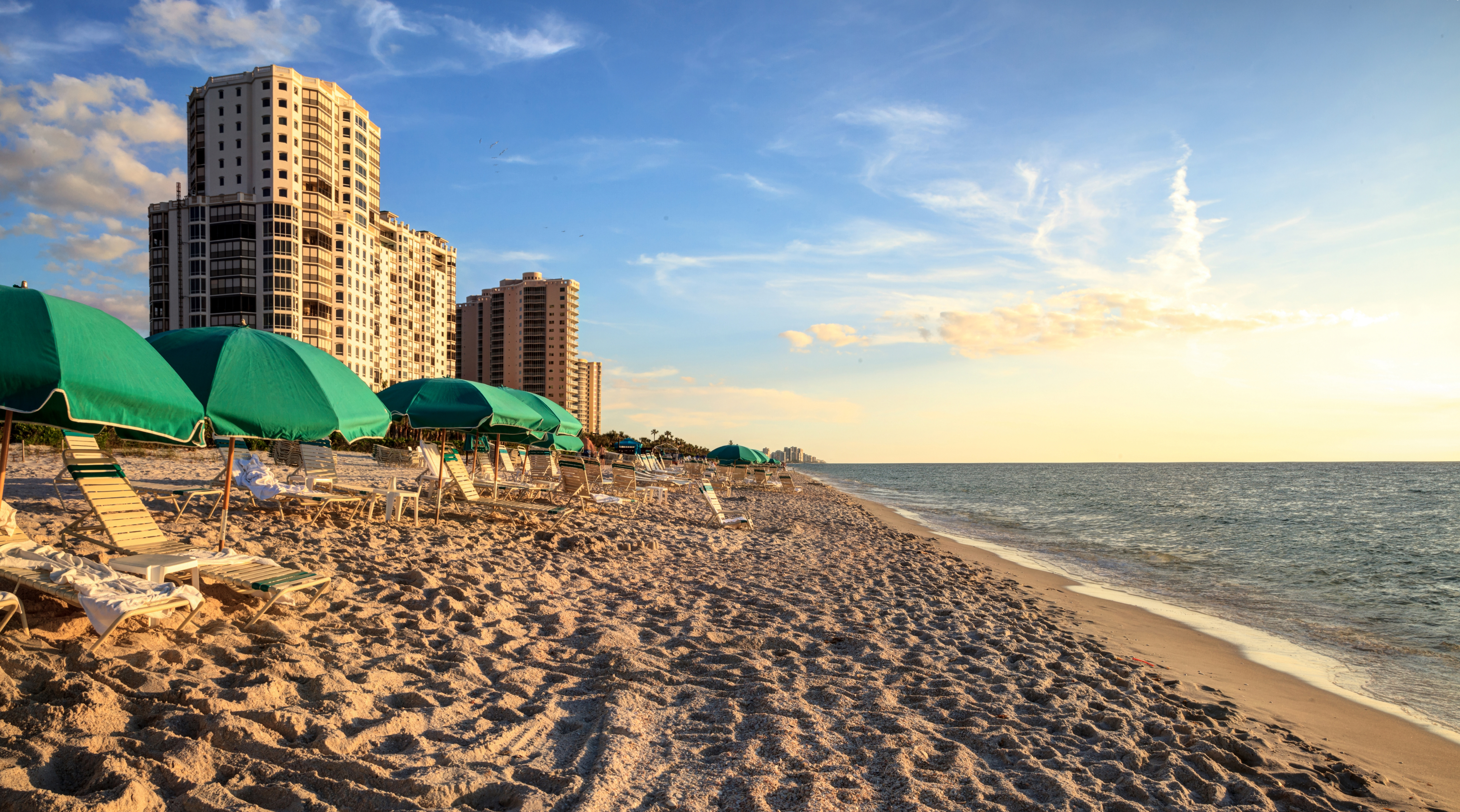 Luxury condominiums at Vanderbilt Beach Naples
