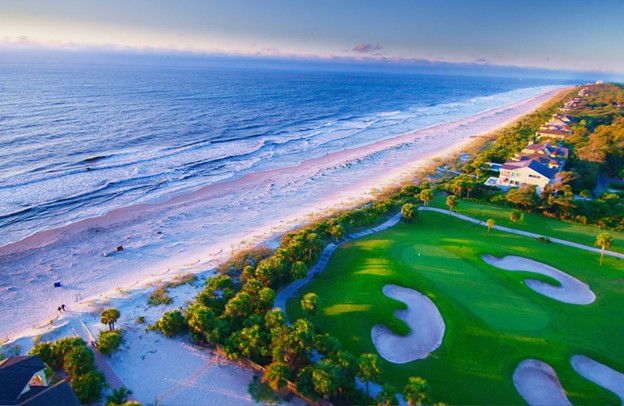 Oceanfront hole at the Robert Trent Jones Course