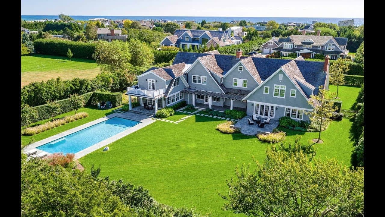 98 Meadowlark Lane, Bridgehampton