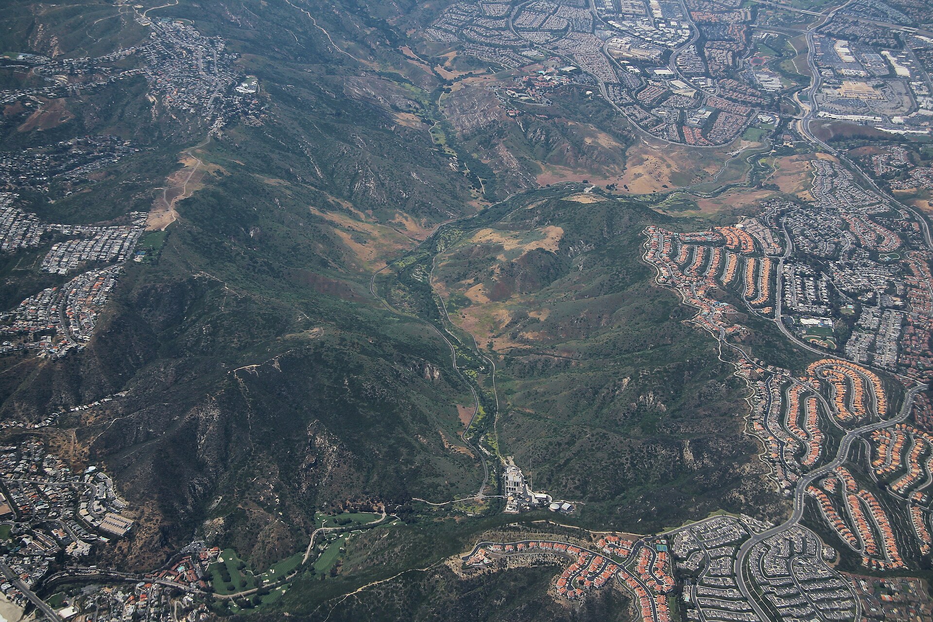 Aerial view of Aliso Creek canyon between Laguna Beach and Laguna Niguel