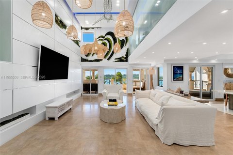 Fisher Island Golf Course and Luxury Amenities