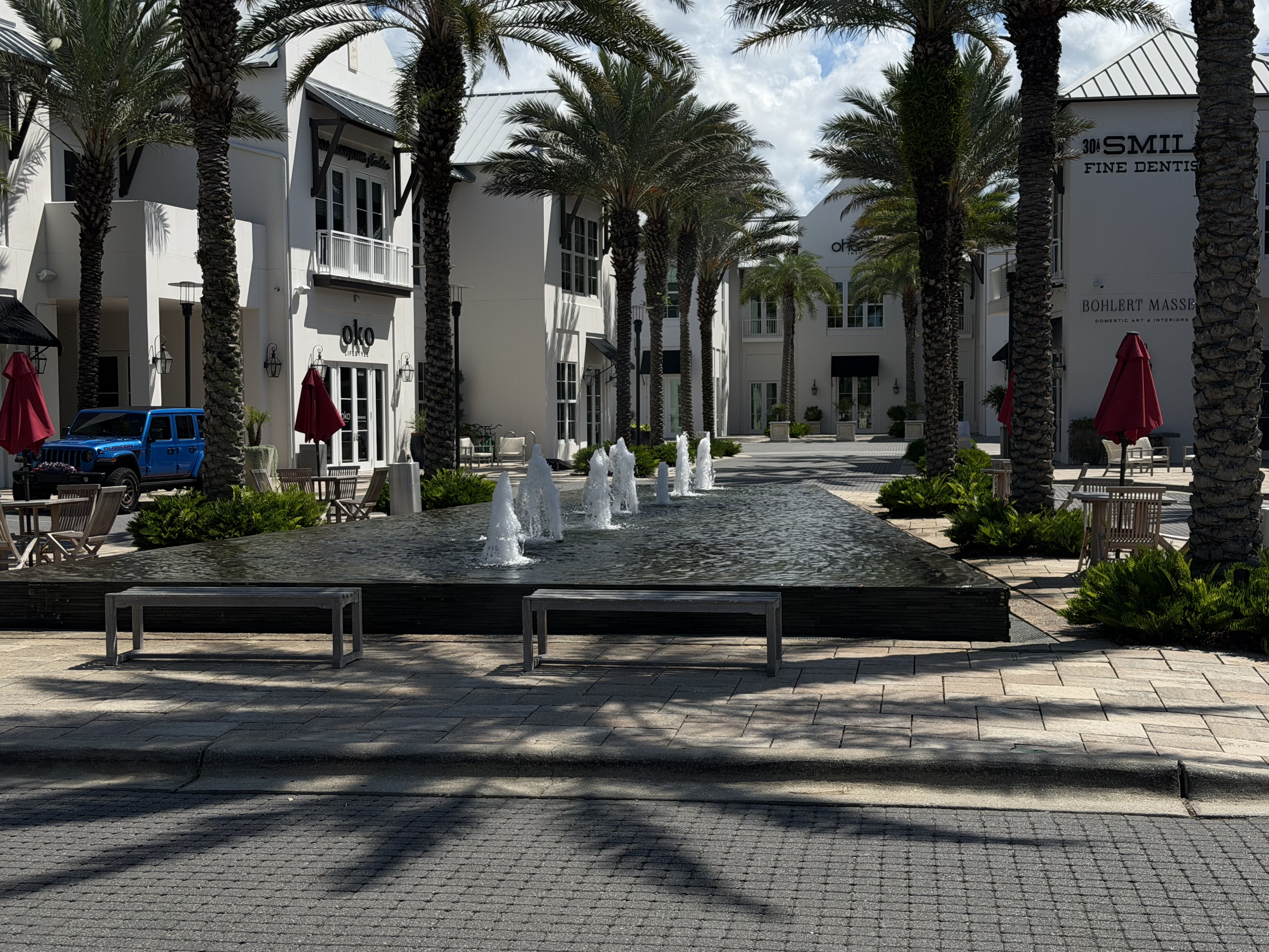 30Avenue fountain courtyard near Inlet Beach Florida