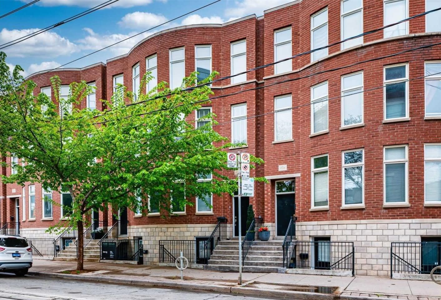 492 King St E | Beautiful 3-Storey Home in Toronto