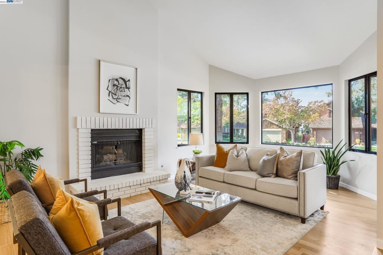 Living room with fireplace