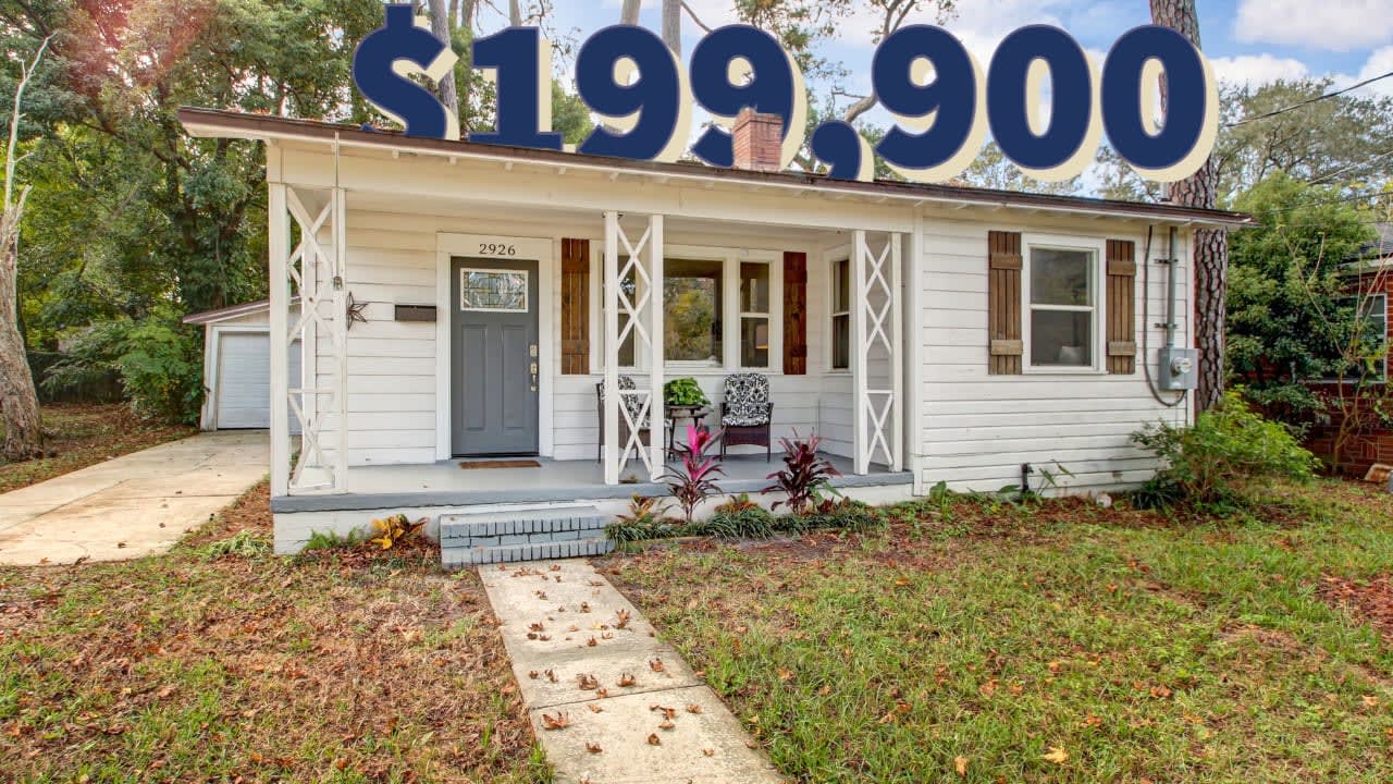 Tour This Fabulous $199,900 Bungalow in The Desirable Riverside Neighborhood in Jacksonville Florida