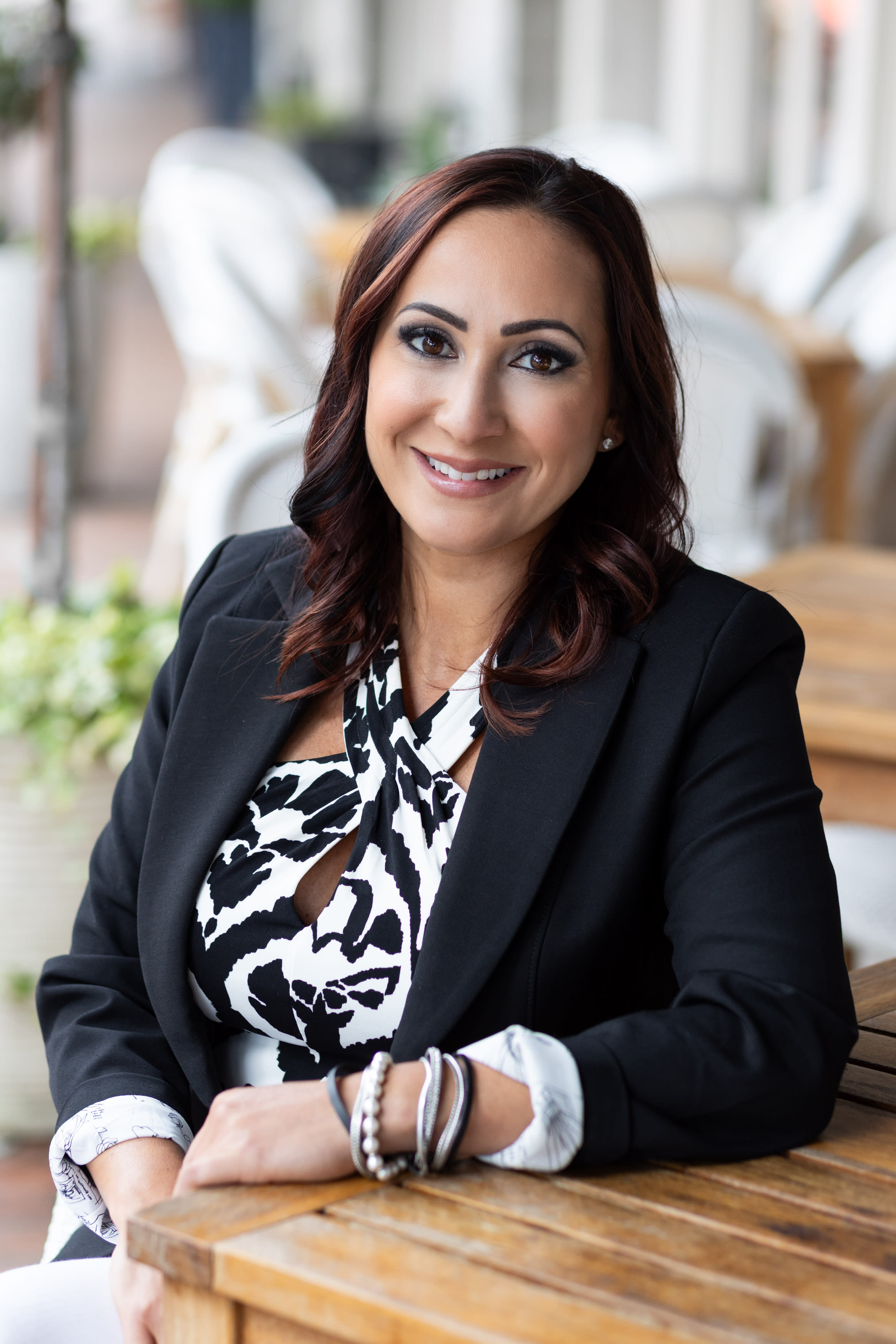JENN MUELLER | REALTOR | COMPASS | ELEVATED LIVING - Business Photo