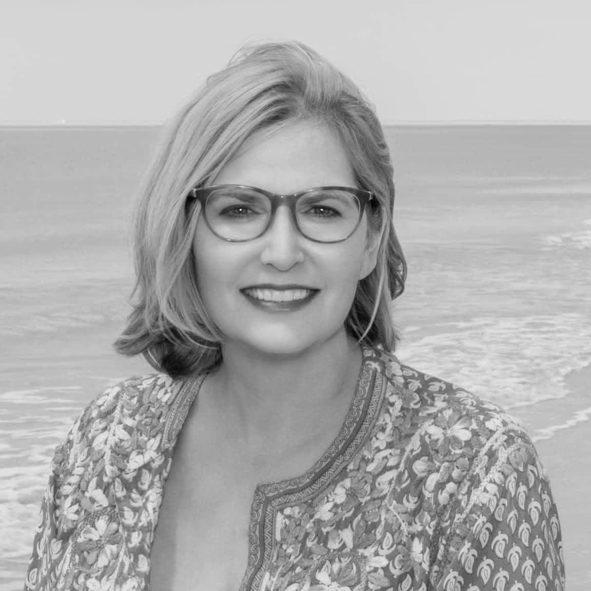Melissa Csank - Business Photo