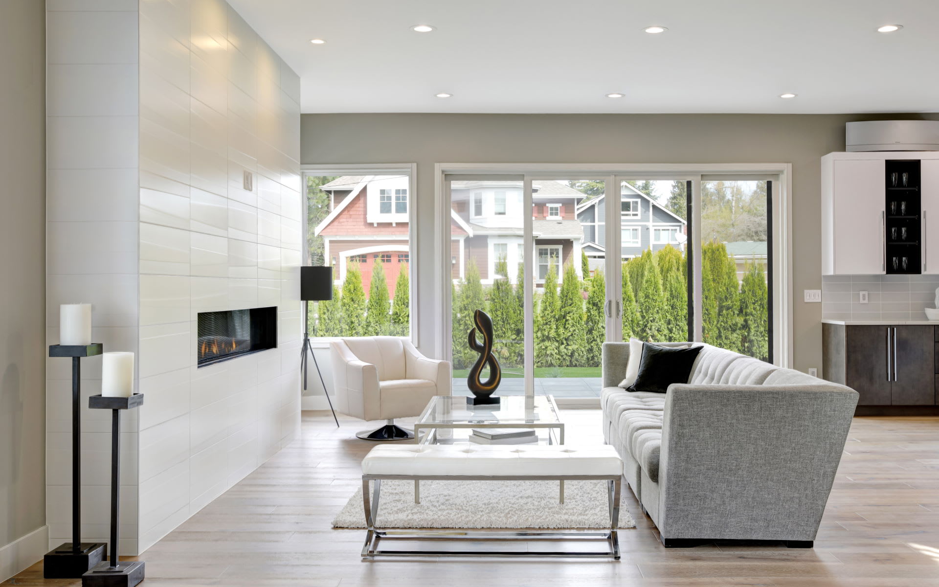 Modern family room in St. Louis.